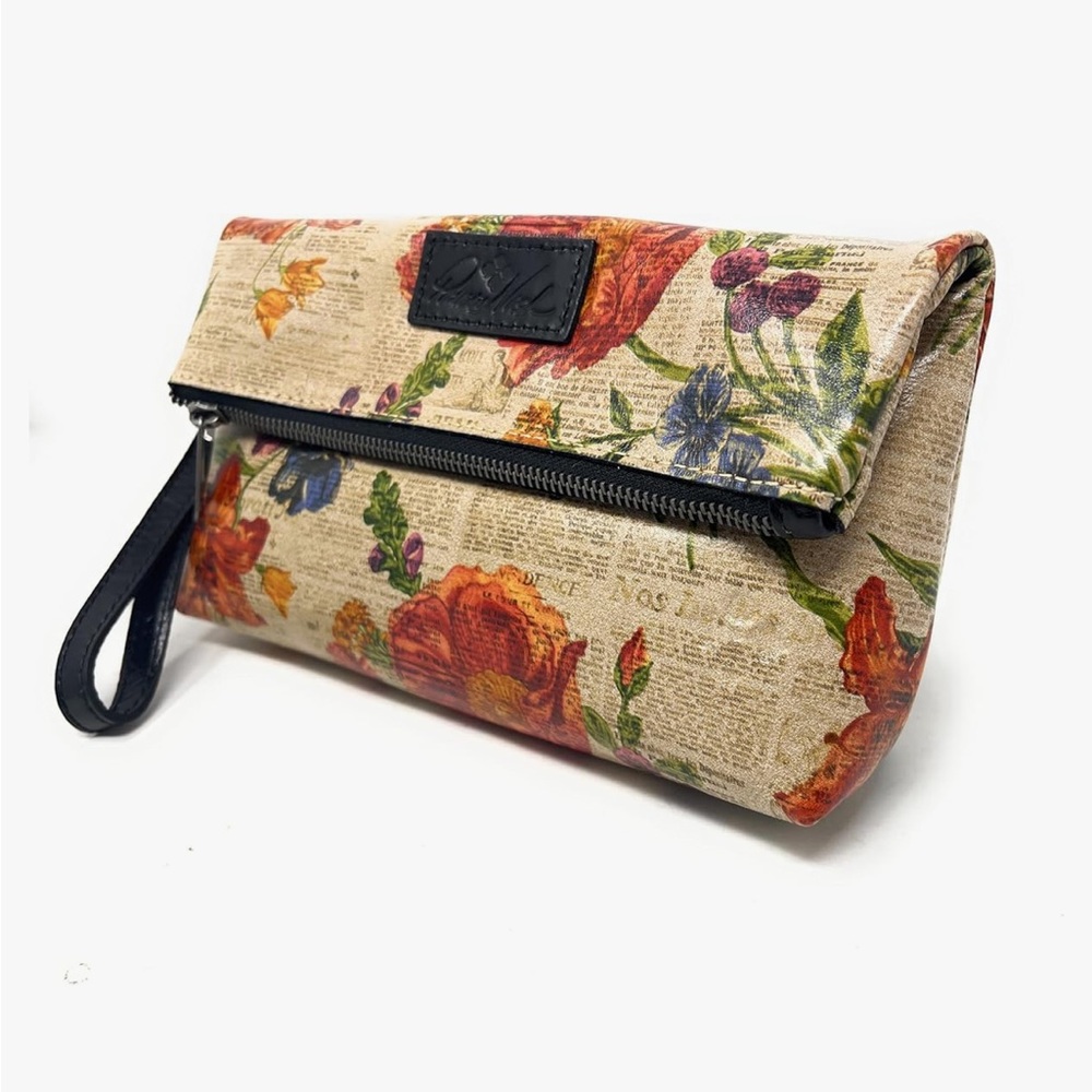 Patricia Nash Valerie Fold-over Wristlet NWT - Picture 8 of 8